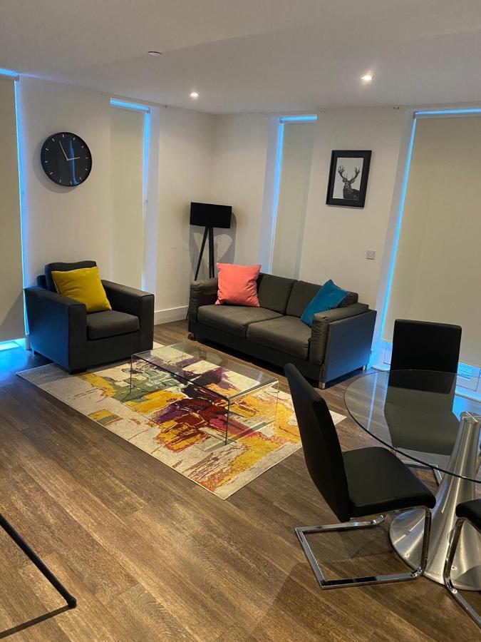 High View Two Bedroom Apartment In Woolwich Londra Dış mekan fotoğraf