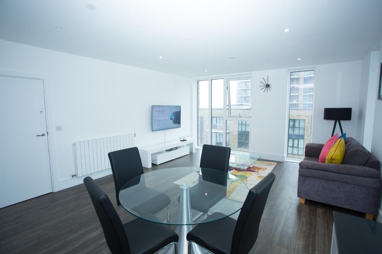 High View Two Bedroom Apartment In Woolwich Londra Dış mekan fotoğraf