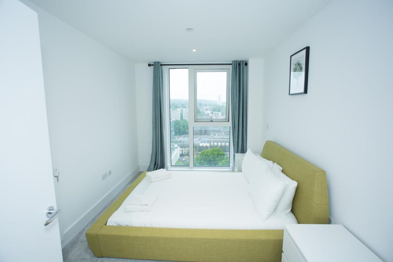 High View Two Bedroom Apartment In Woolwich Londra Dış mekan fotoğraf