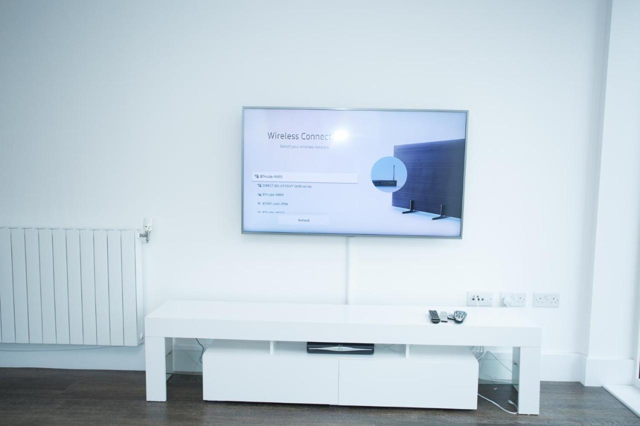 High View Two Bedroom Apartment In Woolwich Londra Dış mekan fotoğraf