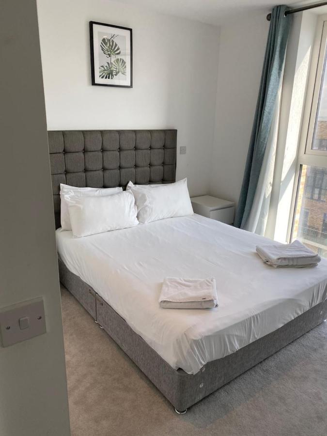 High View Two Bedroom Apartment In Woolwich Londra Dış mekan fotoğraf